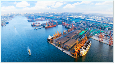 ���۵��ĸ۲����޹�˾